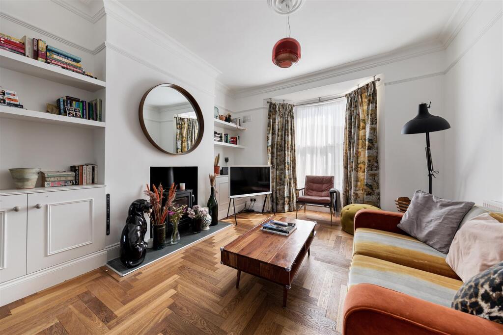 Hartland Road E15