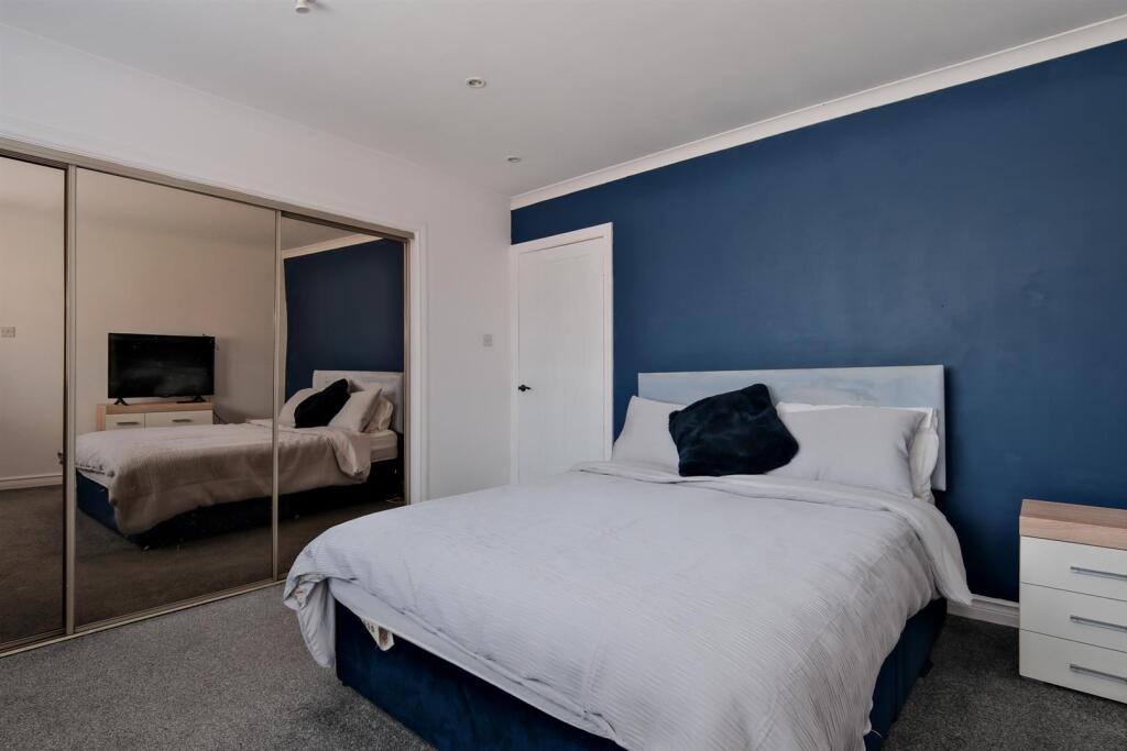 024-83 Torbothie Road Shotts, ML7 5NE.jpg