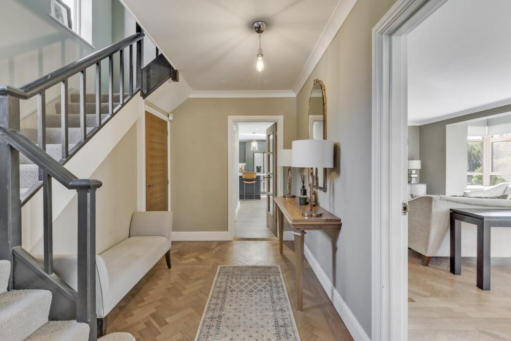 Homefield House-47.jpg