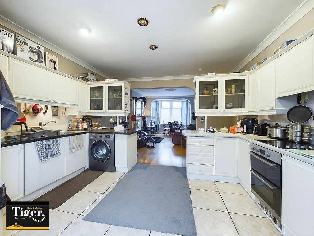 CAM03440G0-PR0206...