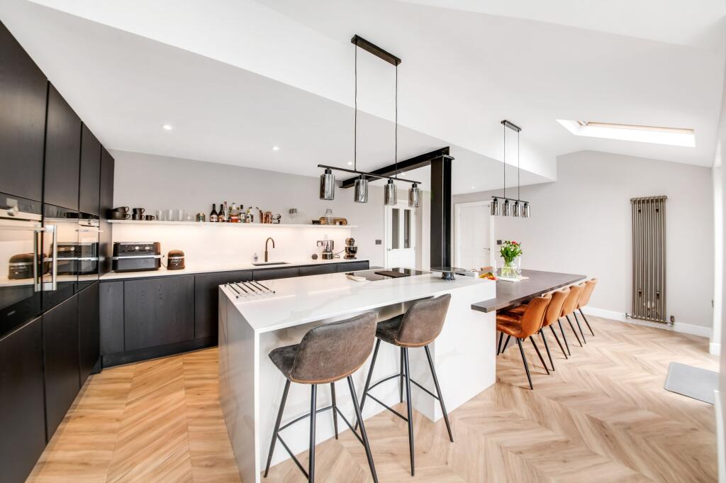 OPEN PLAN DINING LIVING KITCHEN