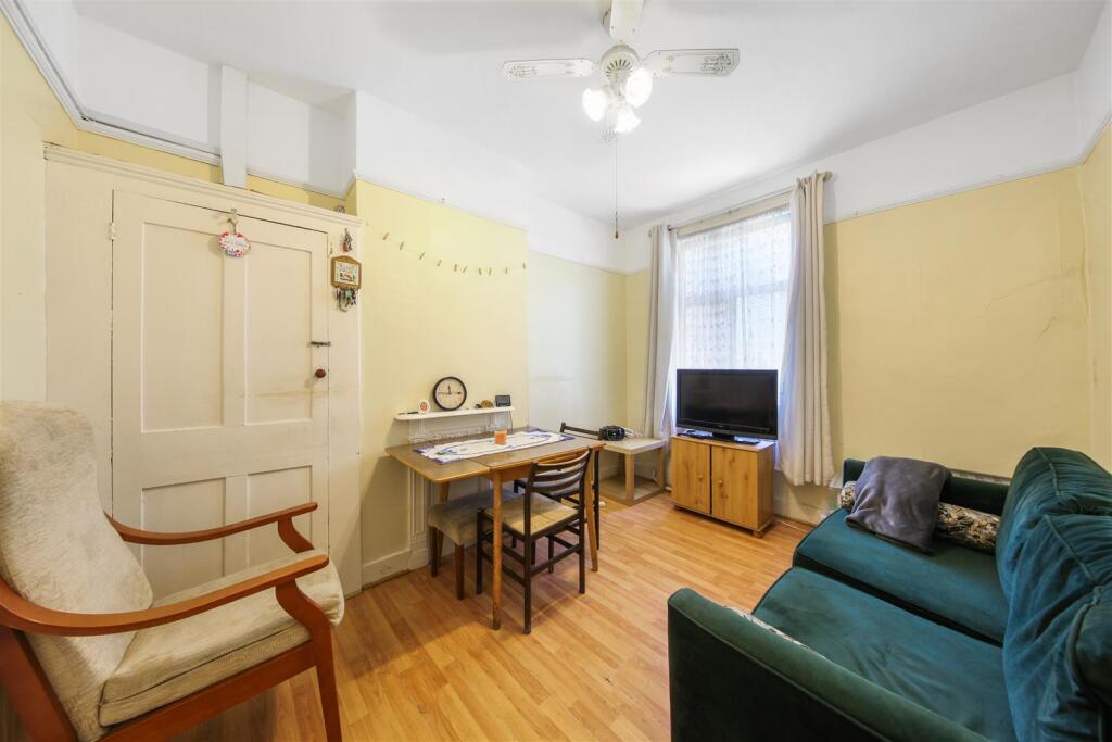 76 Sandringham Road - cfLUJFcBTBy3STerfK0N.jpg