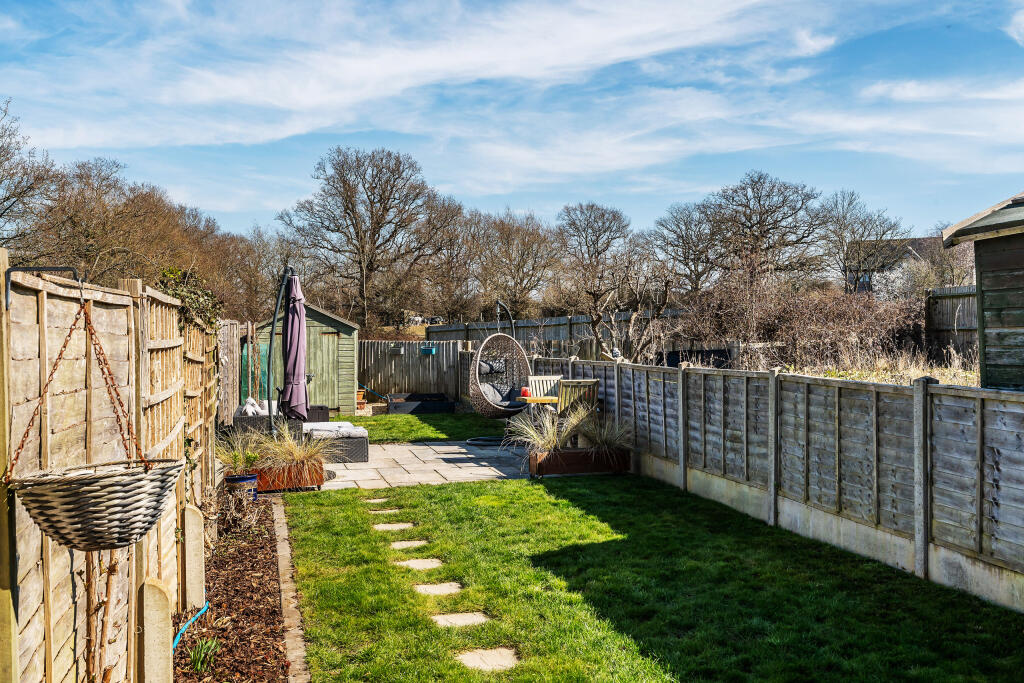 3-Uckfield-Cottage-14