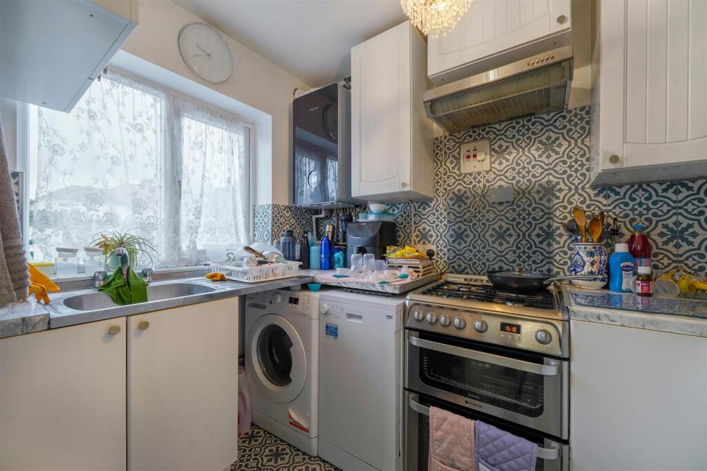 72B Eton Avenue - wg3C0tPRoKGAu7POAjlT.jpg