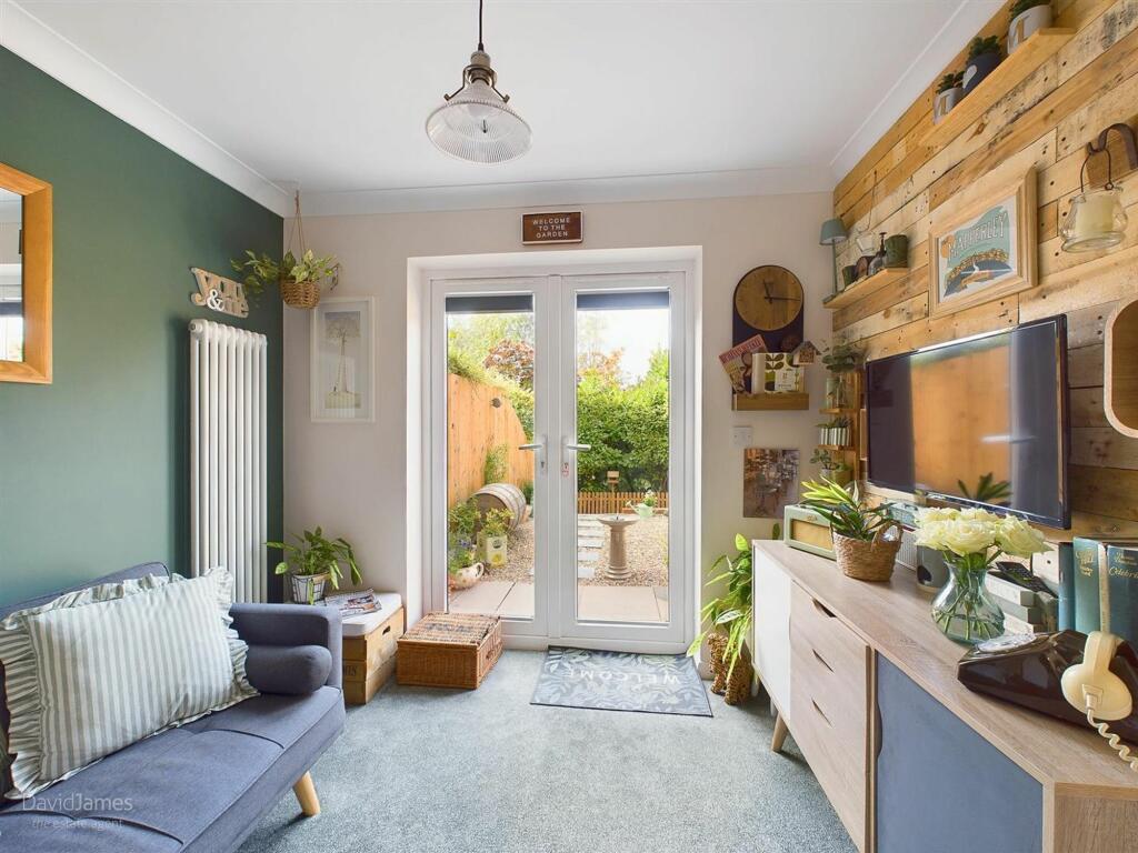 Sitting Room/Bedroom Three