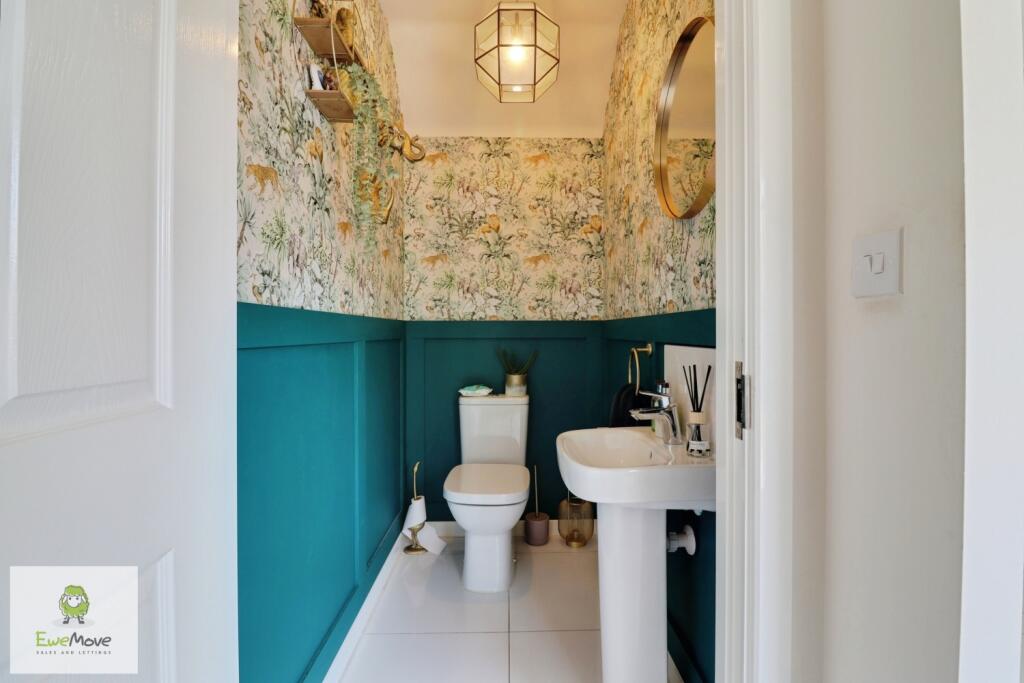 Downstairs WC Harrier Way EweMove Cannock 
