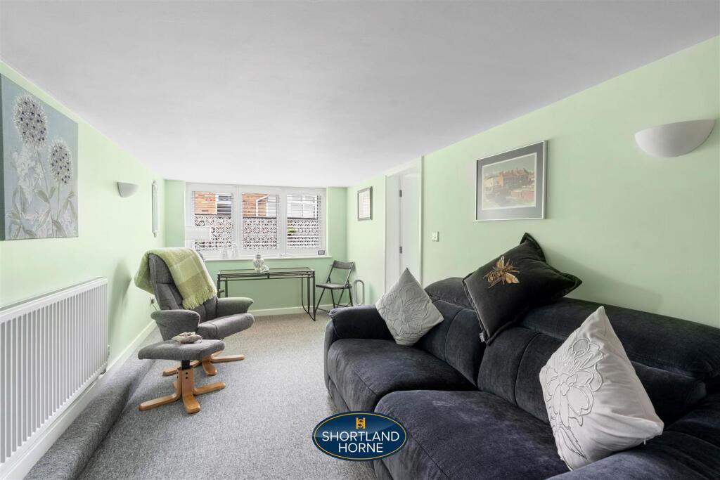 25 Brookside Avenue, Stretton WM (13 of 54).jpg