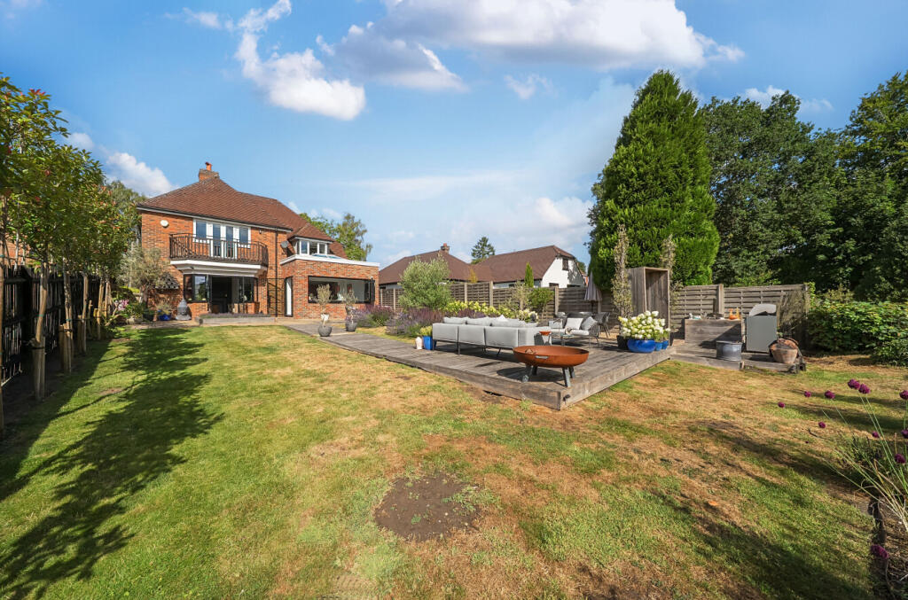 1319669-2-686d120...