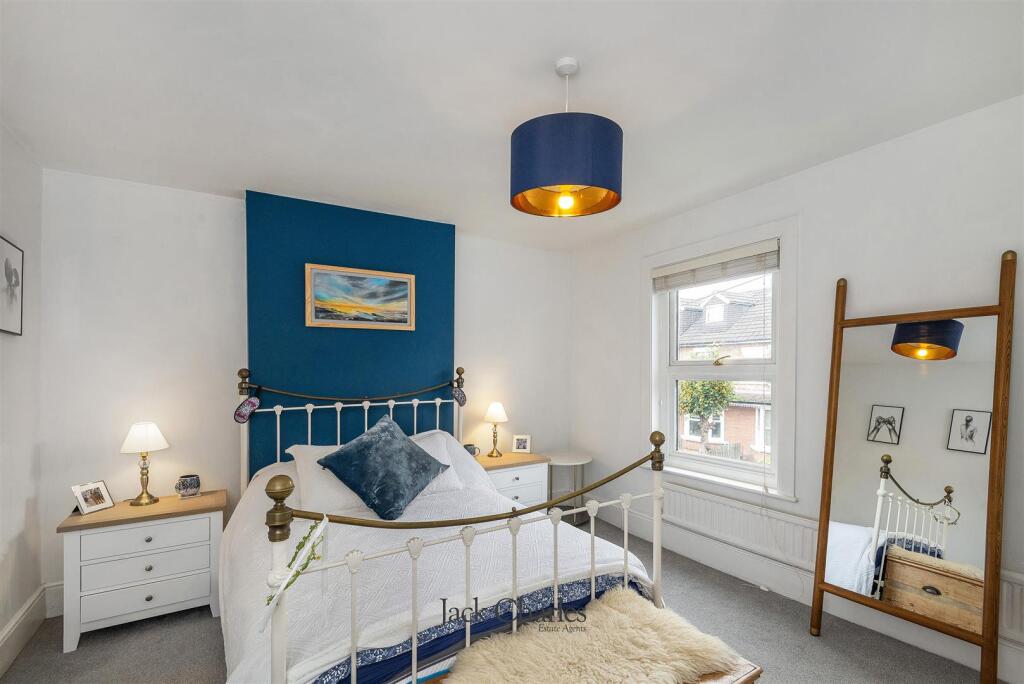 60 Mabledon Rd, TN9 2TG 007.jpg