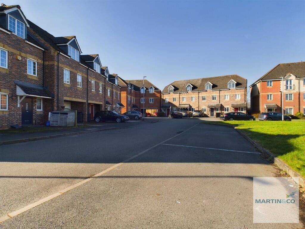 CAM03663G0-PR0121...