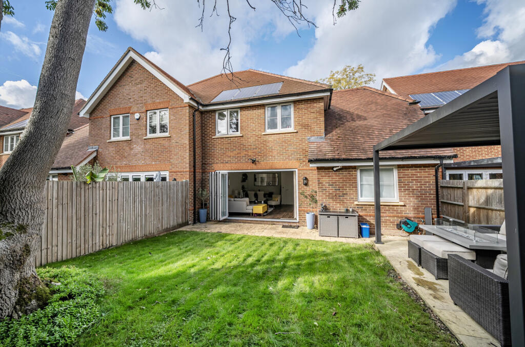 1354519-23-68c831...