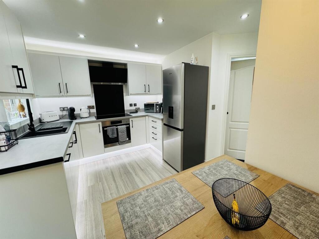Kitchen Diner