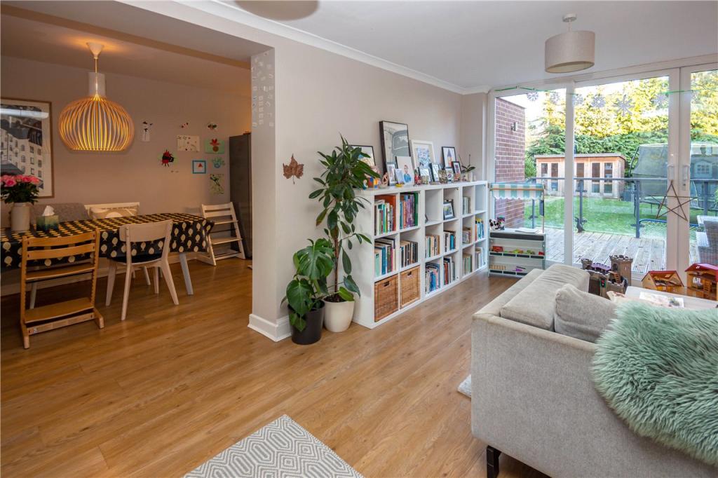 Living/Dining Room