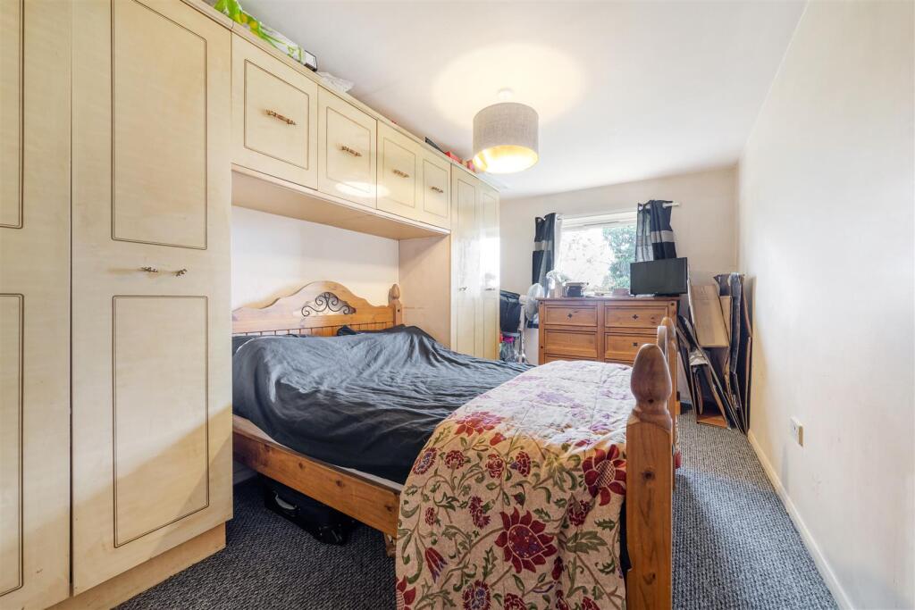 5 Berkeley Court-8.jpg