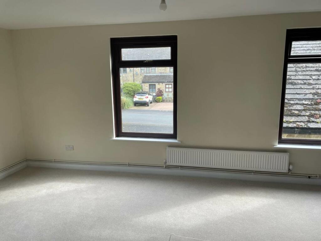 2 Watson Close,Oxenh
