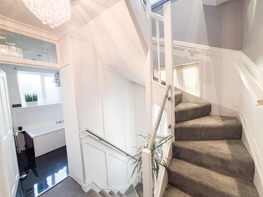 St Clair Close IG5