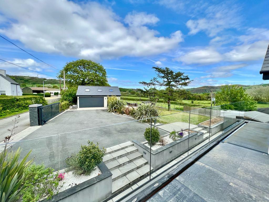 PHOTO-2023-05-08-21-40-22 (2).jpg