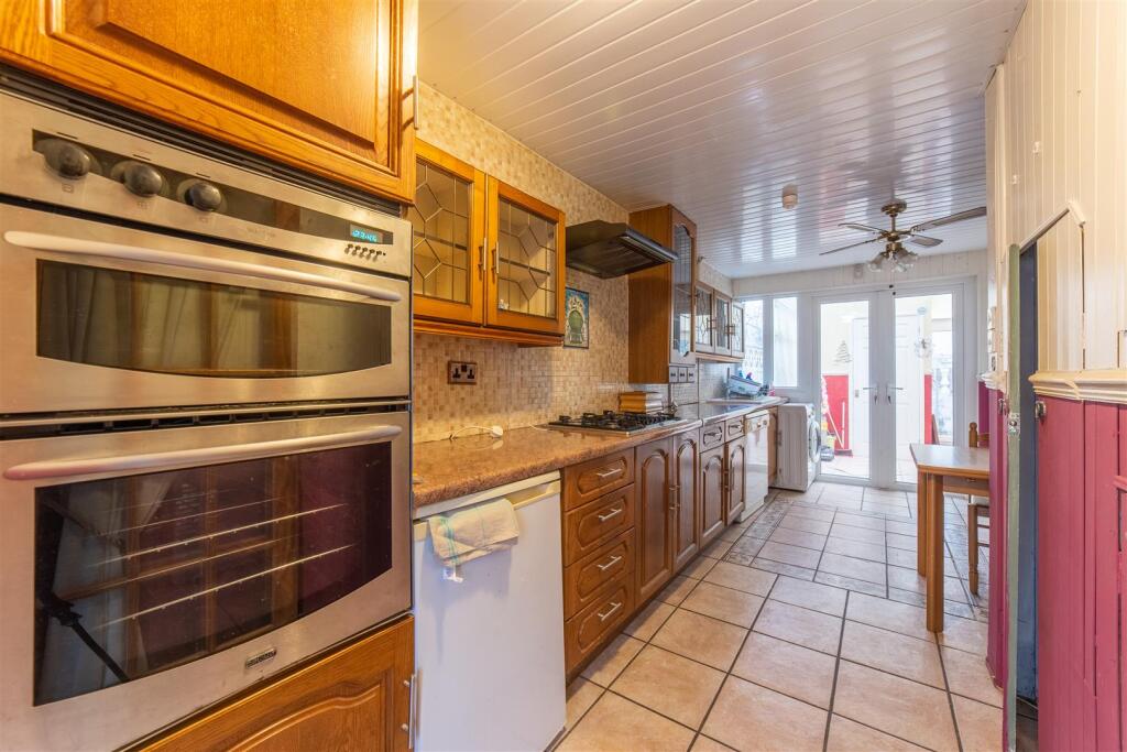 13 Blenheim Road-8.jpg