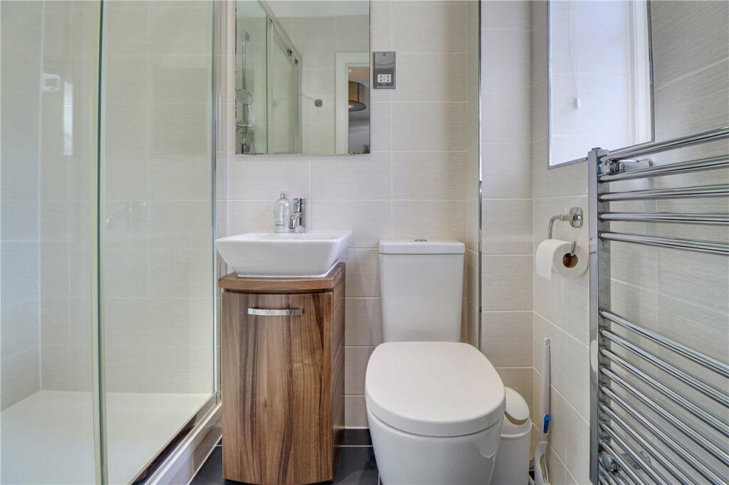Ensuite