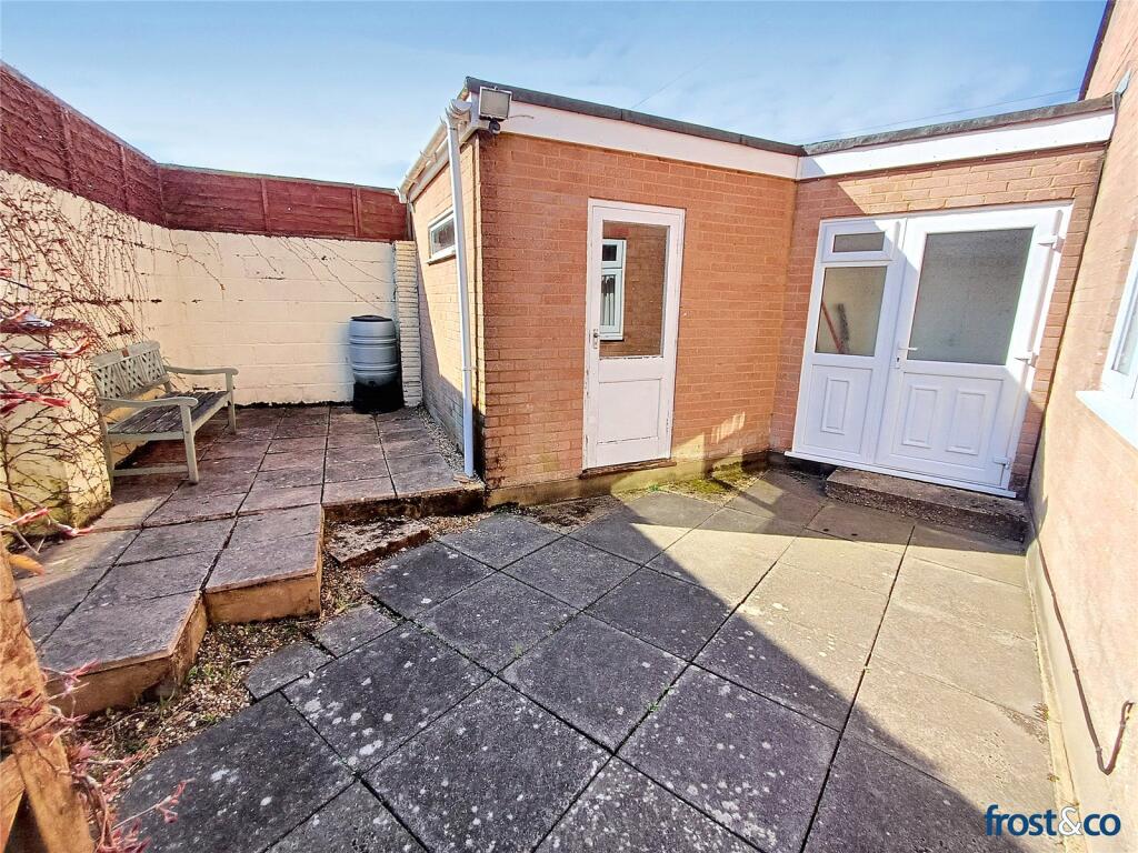 Garden/Garage