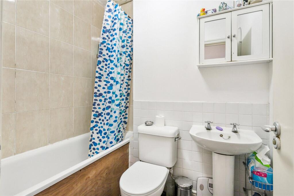 Exmouth Street, London, E1