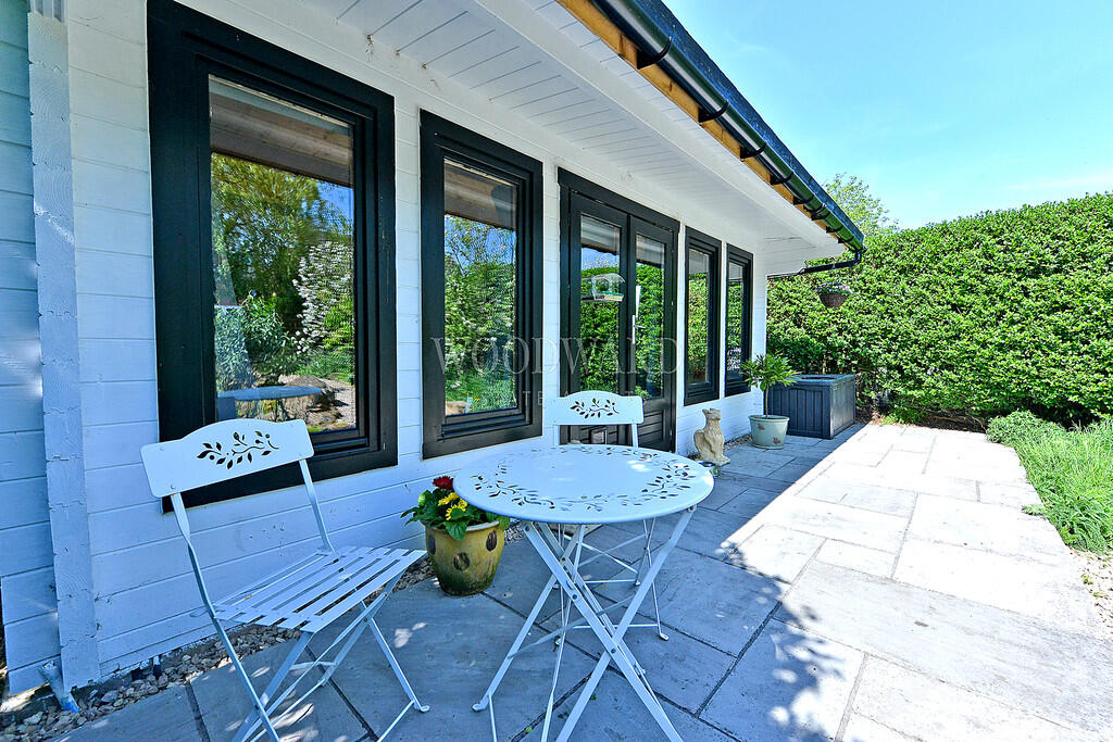 Summer House