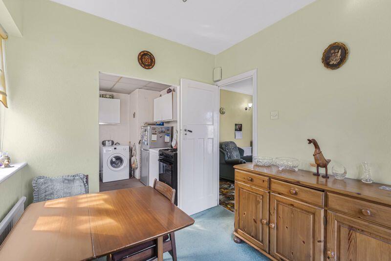 Breakfast Room to Kitchen