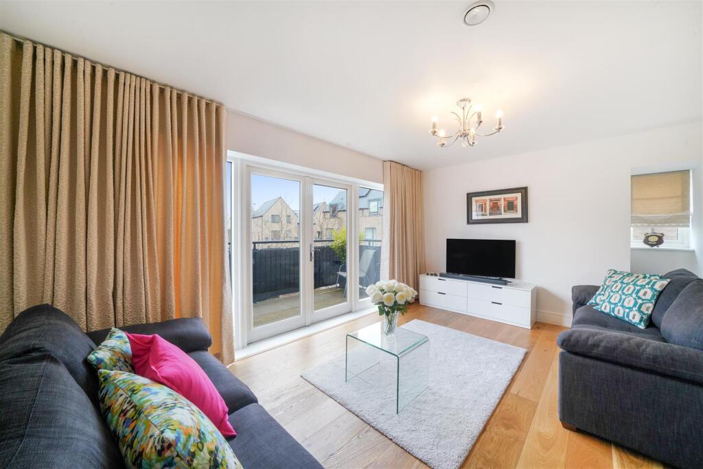 39 Henry Darlot Drive - fJsXtikYmGdnZkBQCujL.jpg