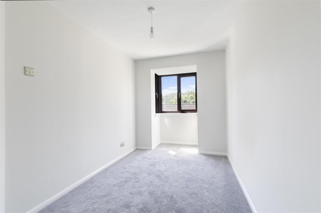 TURNPIKE LANE 5 - (11).jpg