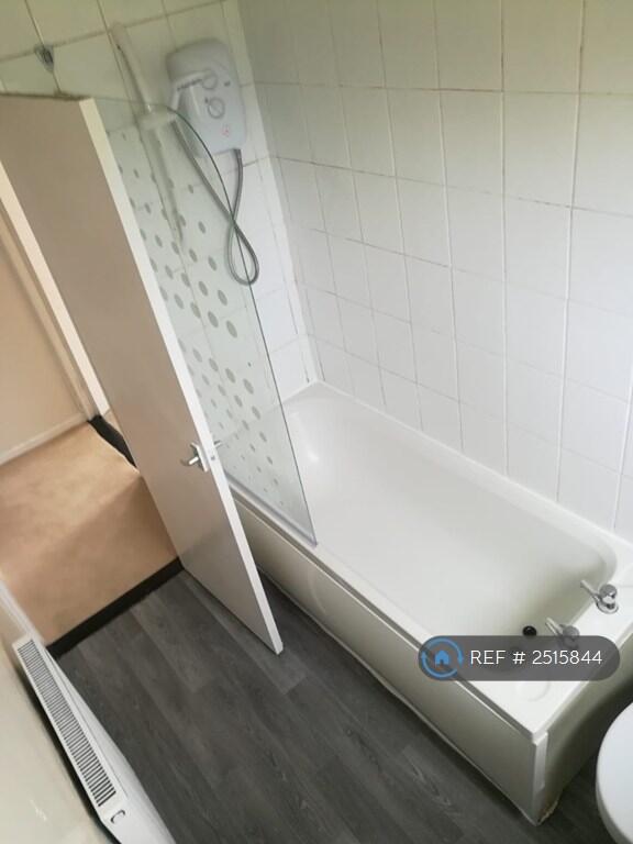 Bathtub
