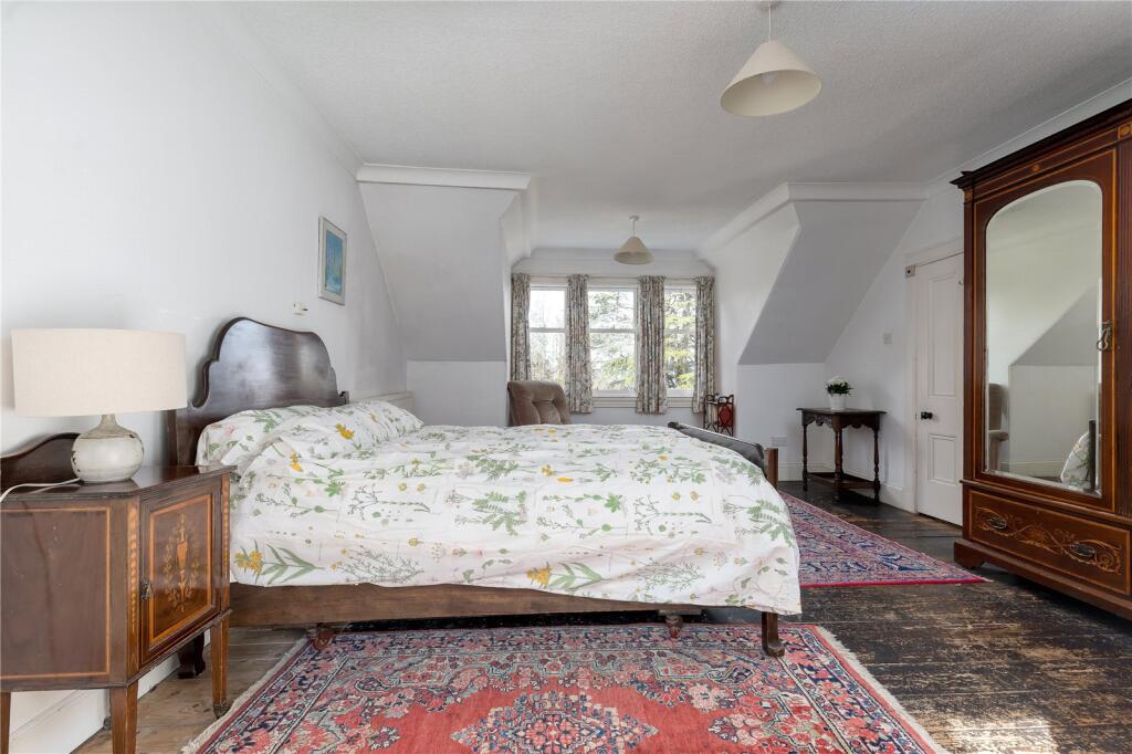 Principal Bedroom