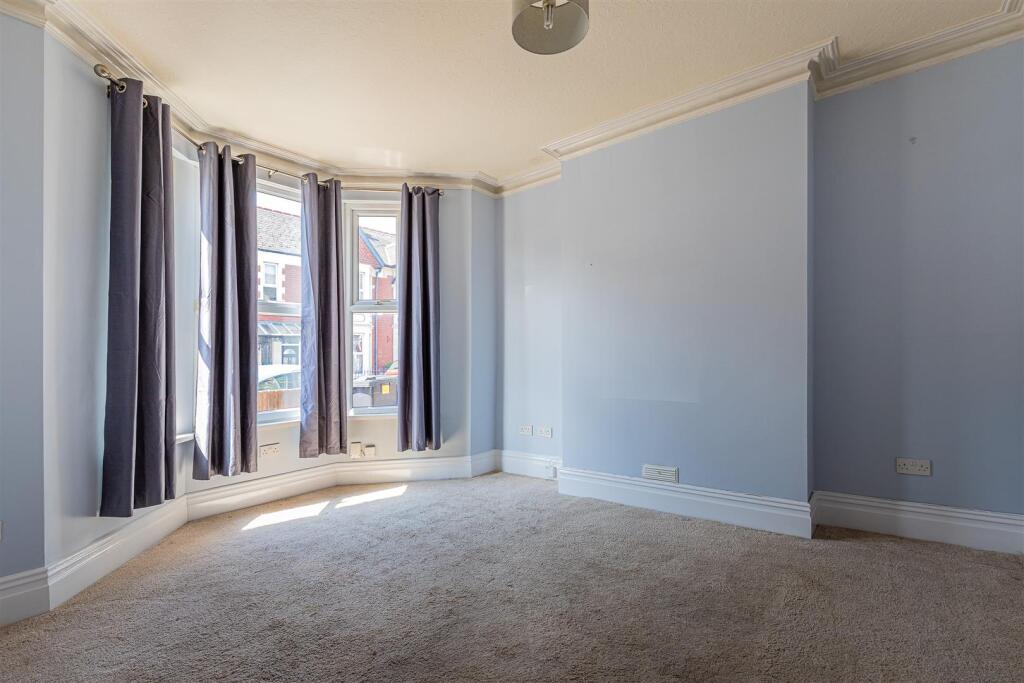 Cosmeston Street 46-5.jpg