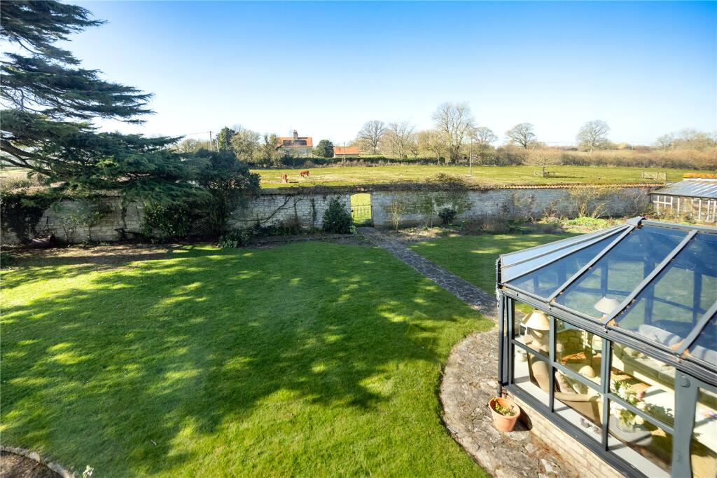 Garden/Paddock