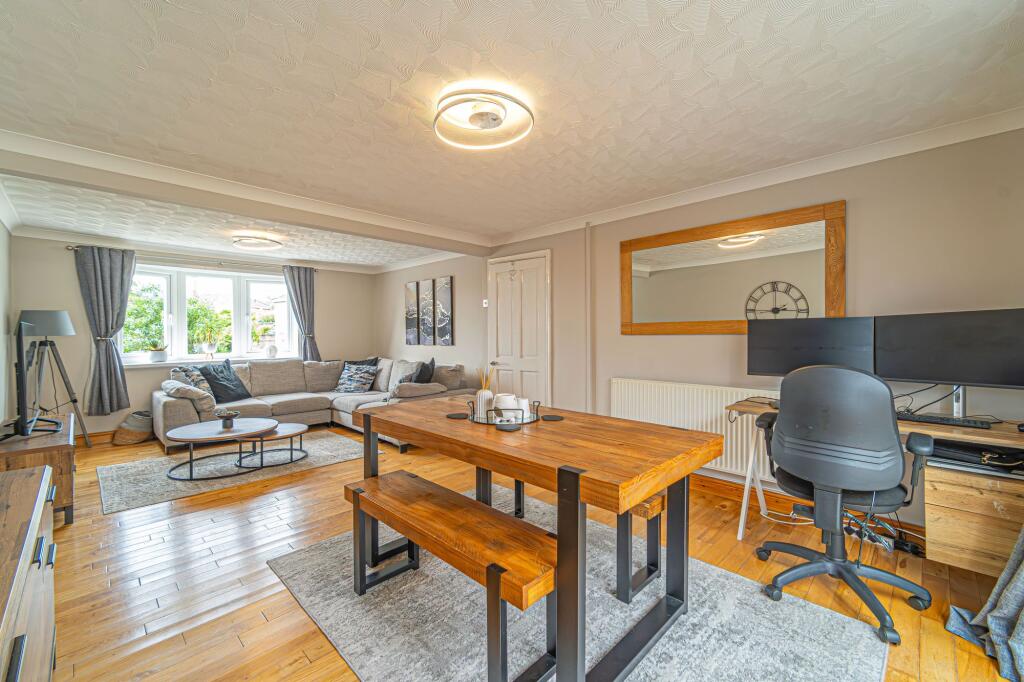 Lounge/Diner