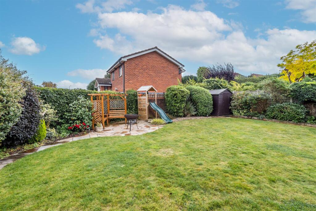 5 High Ridge Way-52.jpg