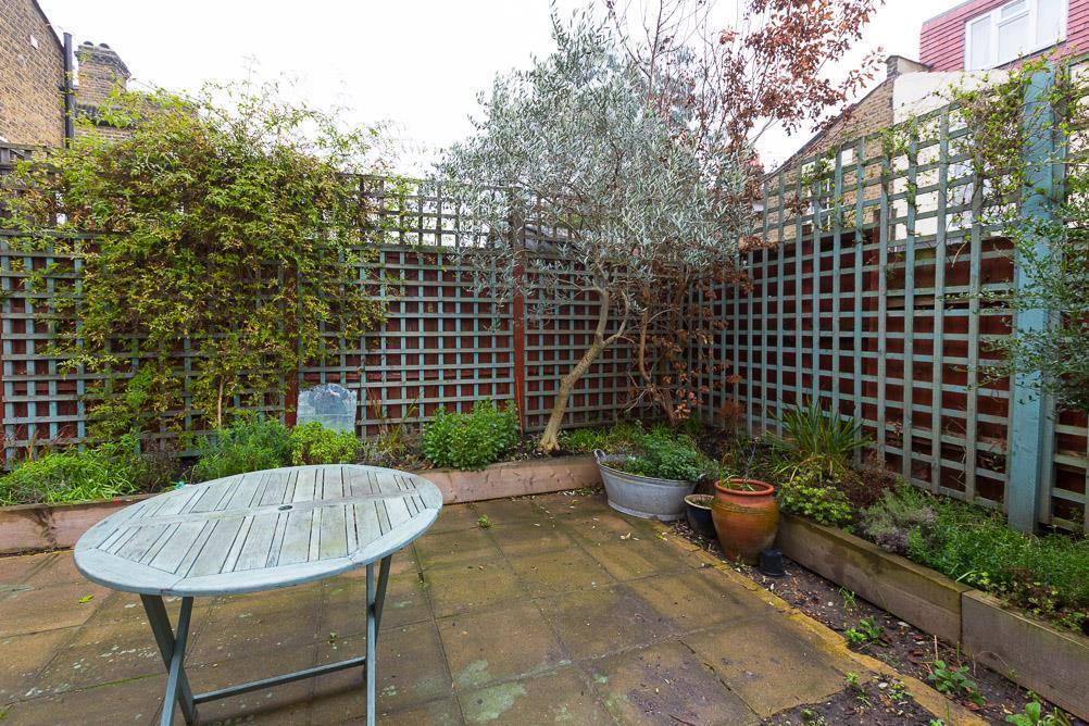 Pendlestone Road, E17