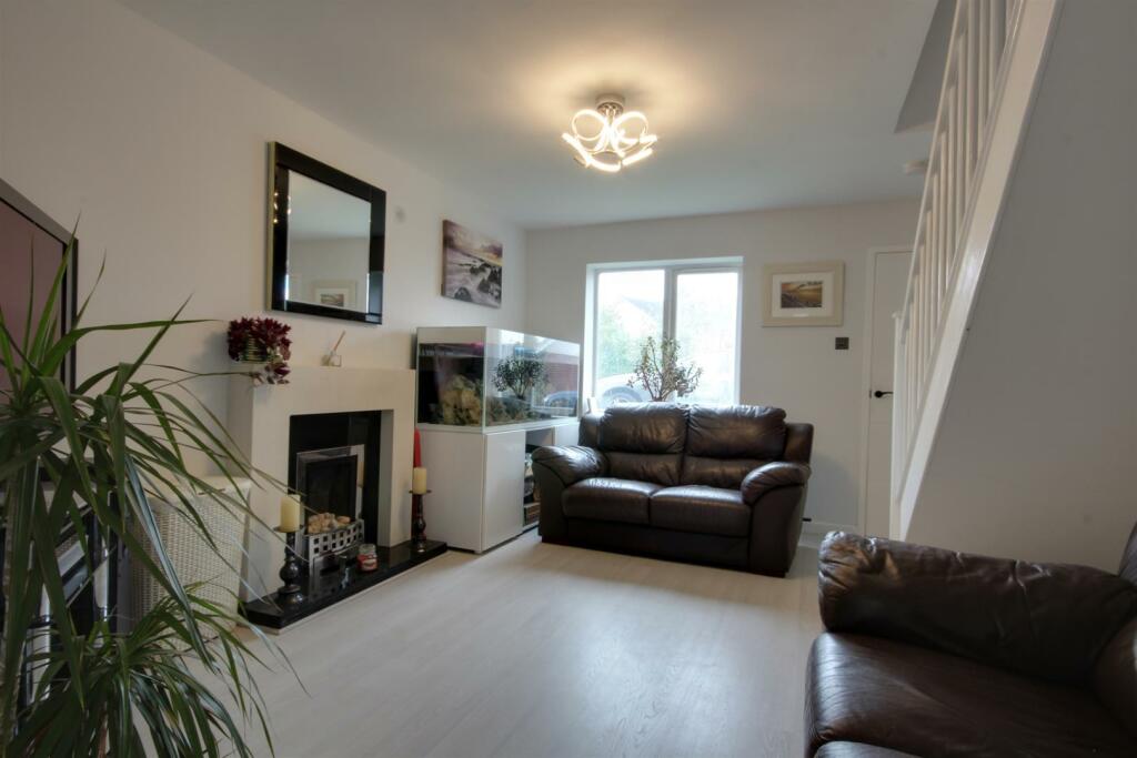 img_4593-img_4595.jpg