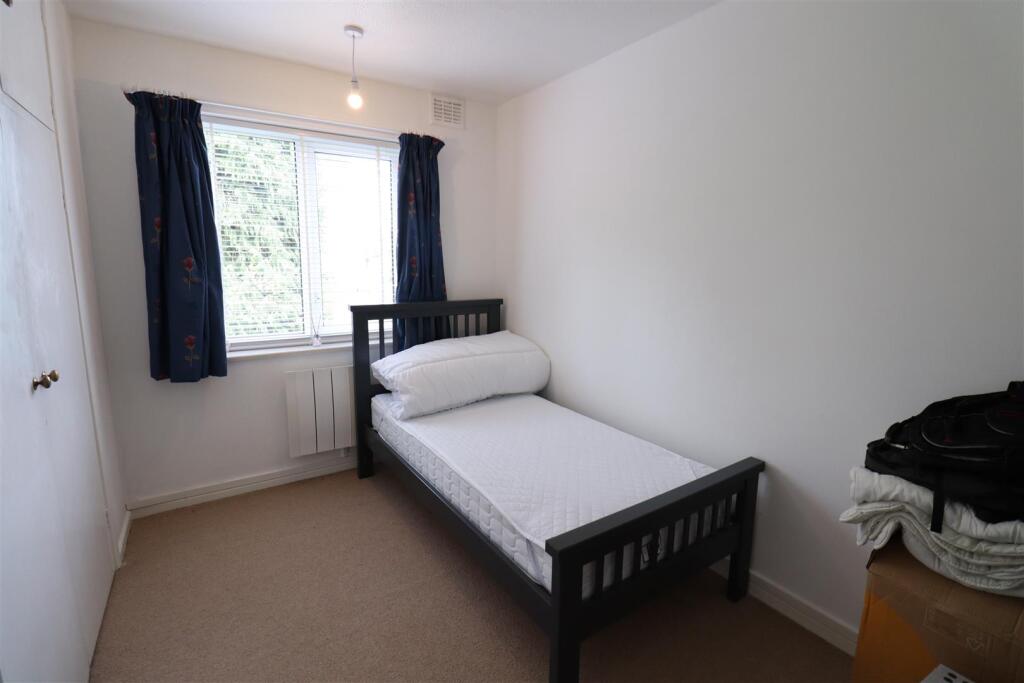 Double Bedroom 2