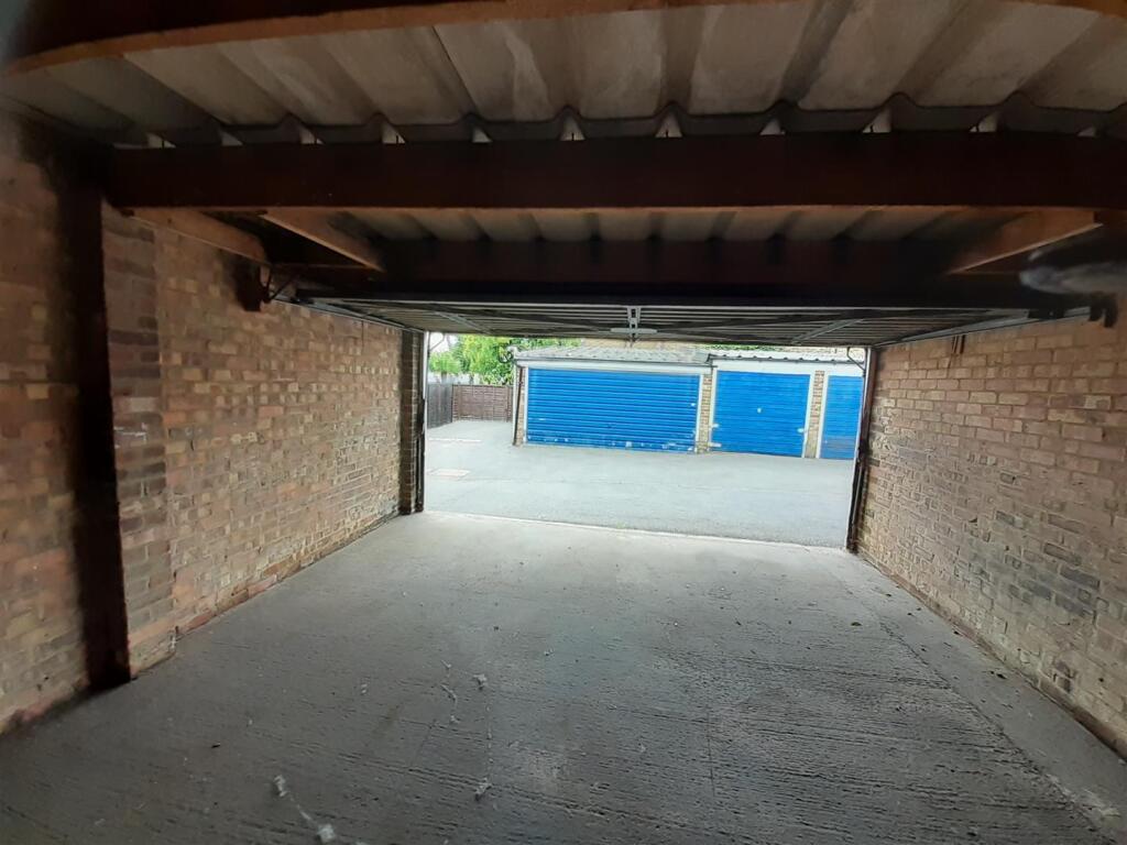 internal 1.jpg