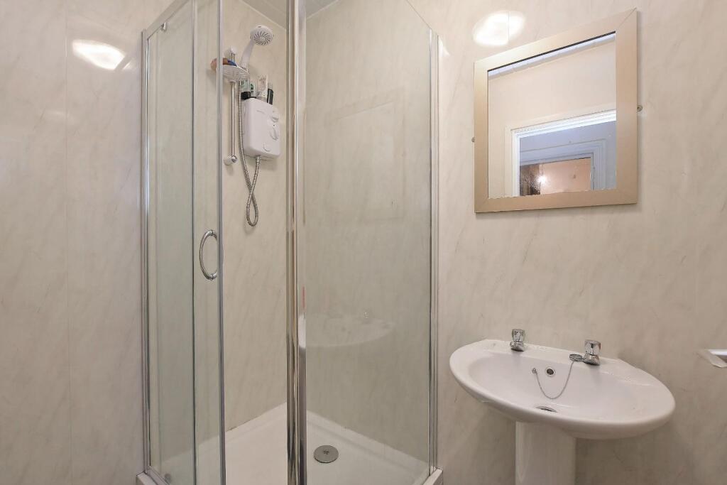 280 Crookesmoor Road - shower room.jpg