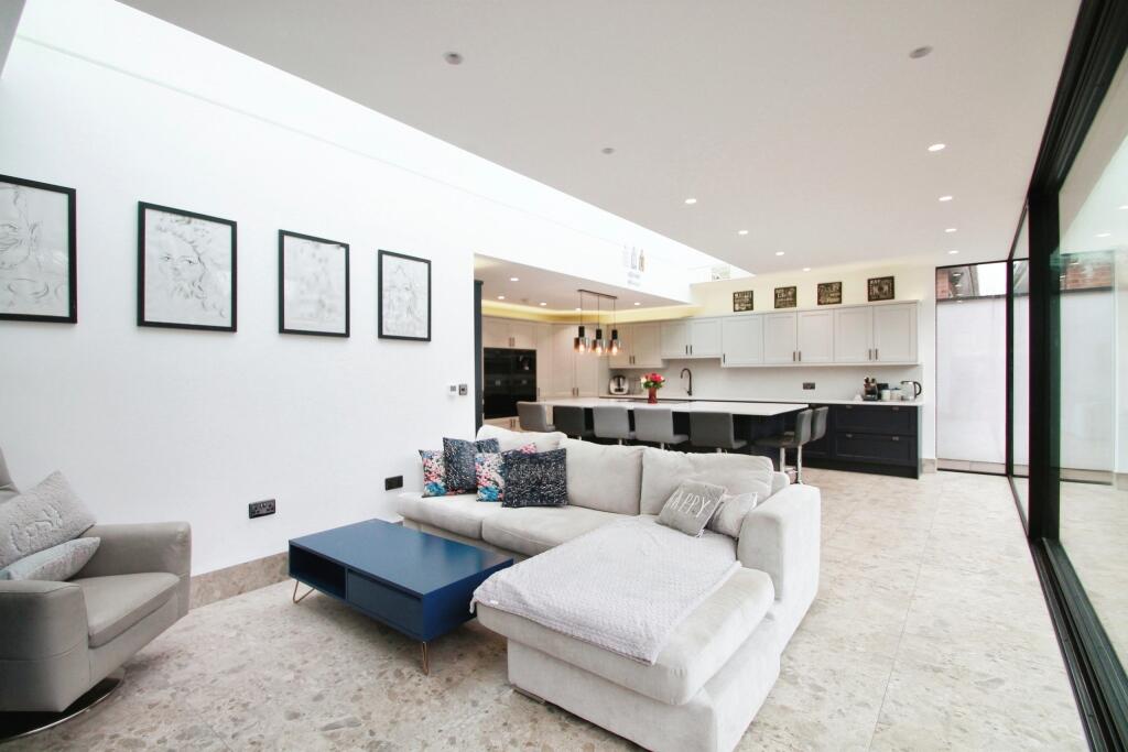Living Kitchen