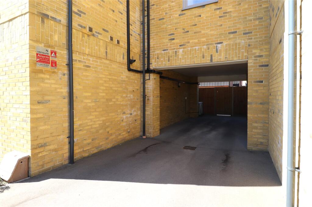 Carport