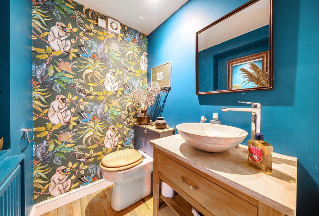 1324480-6-6874cd2...