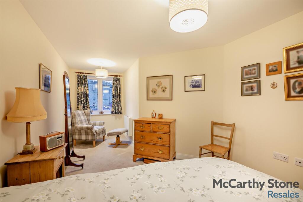 8673424-interior05-800.jpg