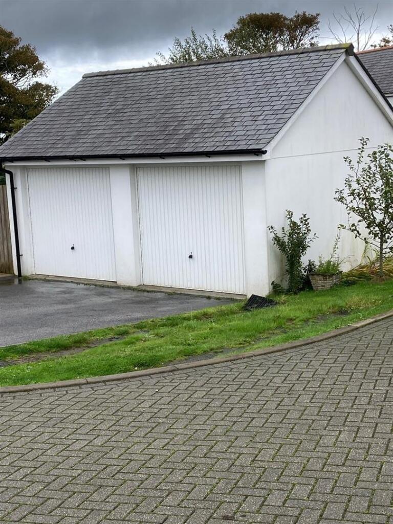 Garage.jpg