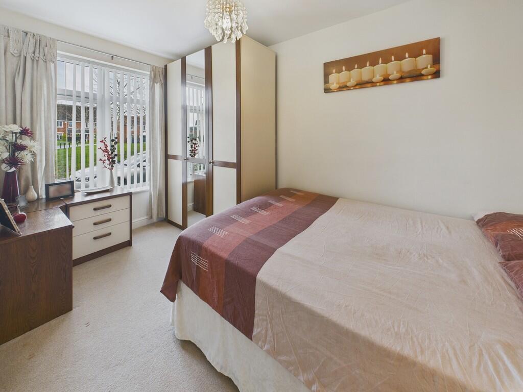 CAM04273G0-PR0223...