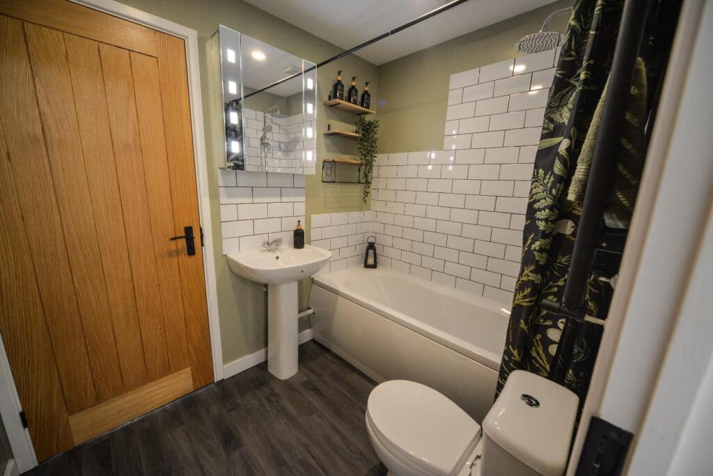 Jack and Jill Bathroom.jpg