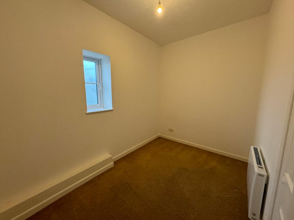 Second bedroom