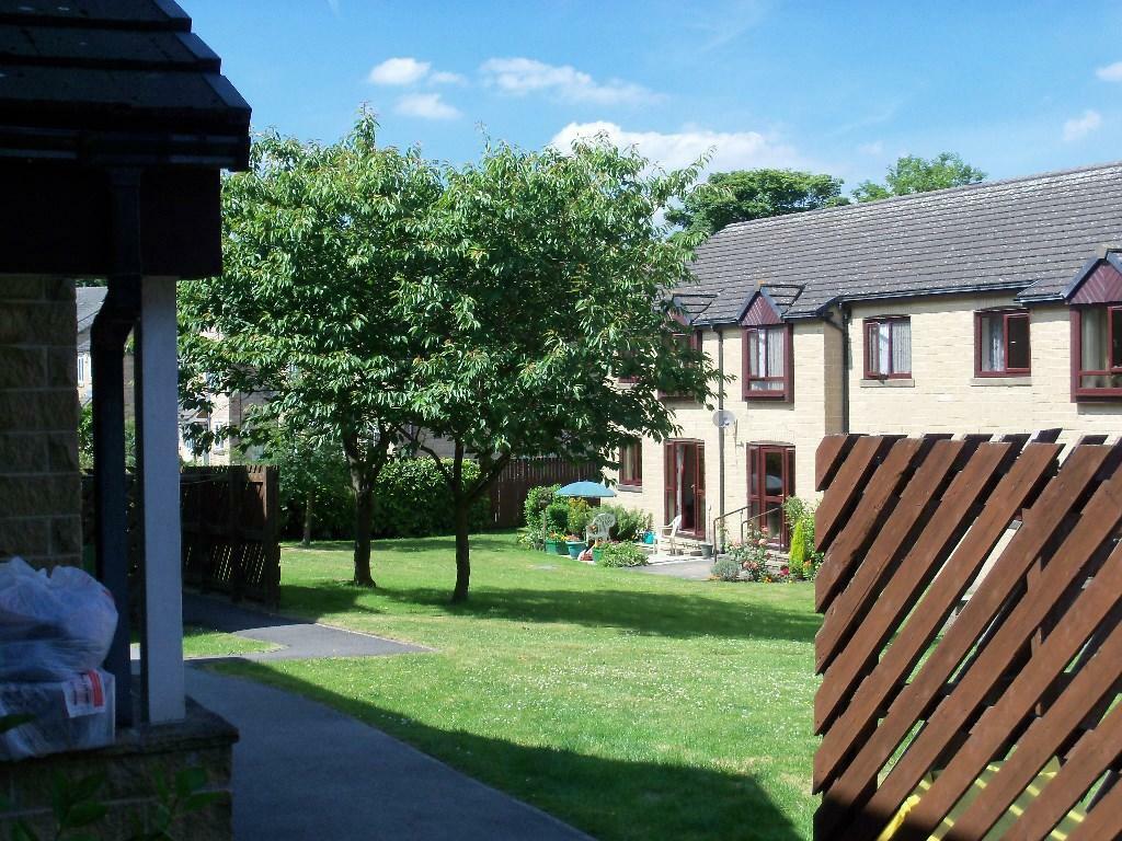 Communal Grounds