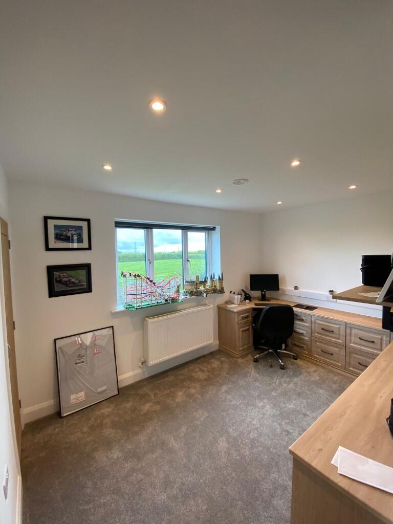 Office / Bed 5